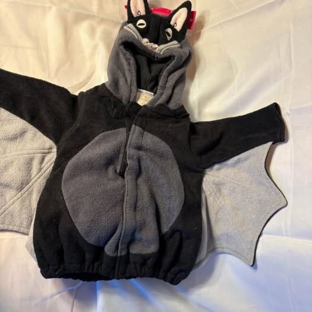Bat Halloween Costume Baby Pink Bow Zip Up Wings Hood Cozy Easy On 6-12 mo